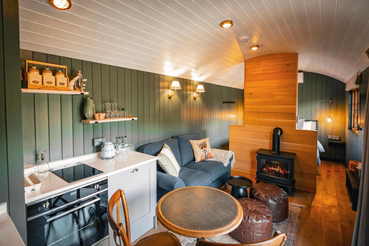 Tewinbury Farm Hotel Экстерьер фото
