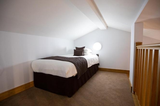 Tewinbury Farm Hotel Номер фото